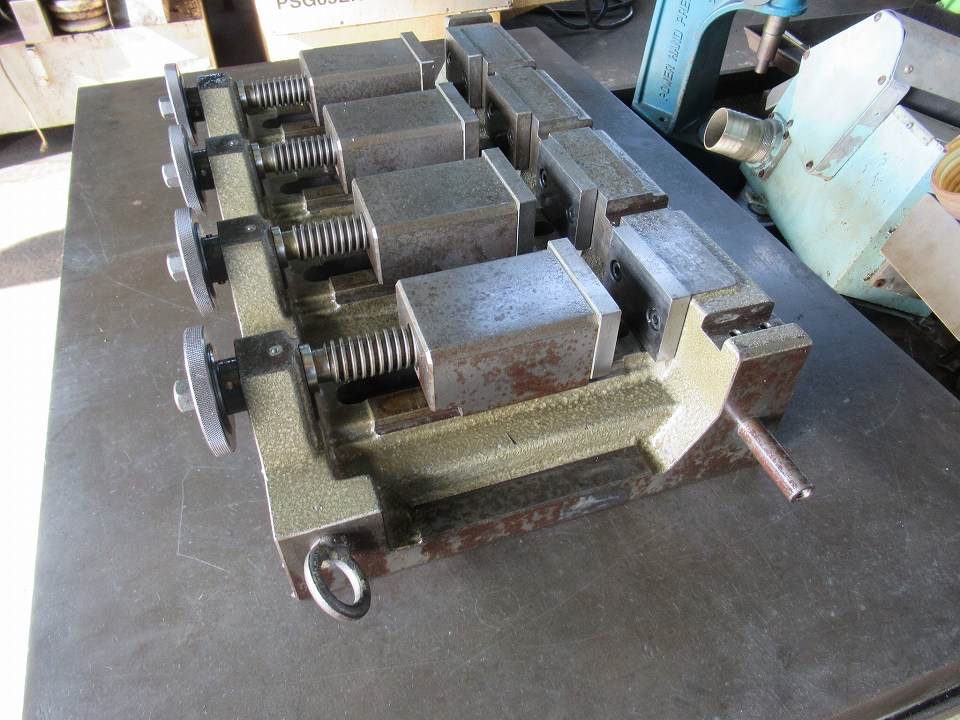4連バイス/津田駒工業 /VM-75/￥80,000 | 工具在庫 | 中古機械買取